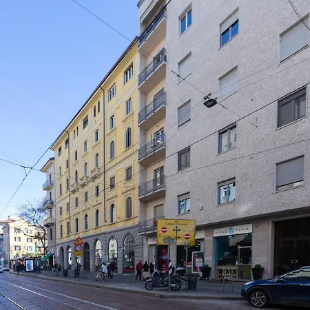 Sant'ambrogio Bright And Stylish Flat Apartament