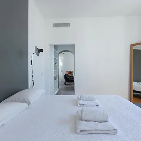 Sant'ambrogio Bright And Stylish Flat Apartament