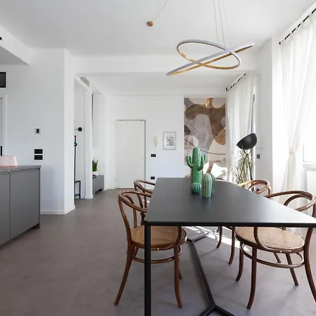 Apartament Sant'ambrogio Bright And Stylish Flat Mediolan